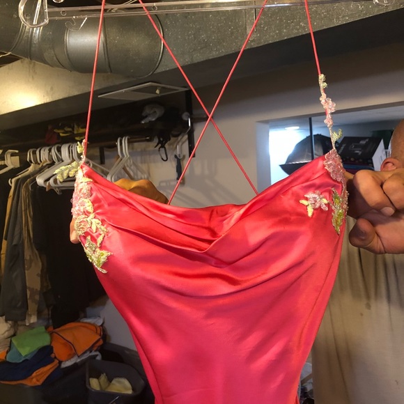 Gorgeous Prom dress size 4/6 - Picture 3 of 8